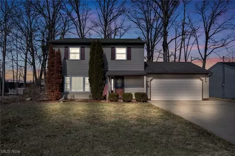 123 Summit Ave, Northfield, OH 44067