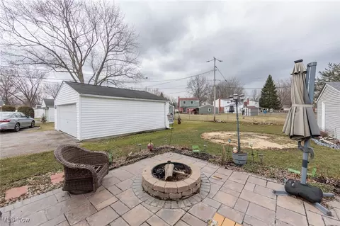 953 Salem Ave, Elyria, OH 44035 photo 39