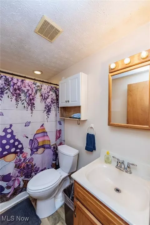 953 Salem Ave, Elyria, OH 44035 photo 28