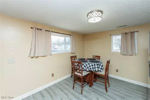 953 Salem Ave, Elyria, OH 44035 photo 15