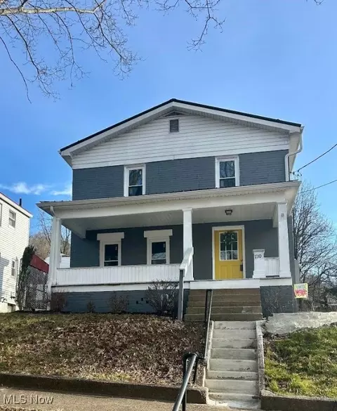 710 8th St, Marietta, OH 45750