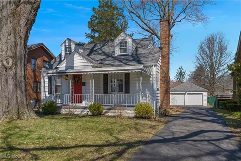 142 Wildwood Dr, Boardman, OH 44512