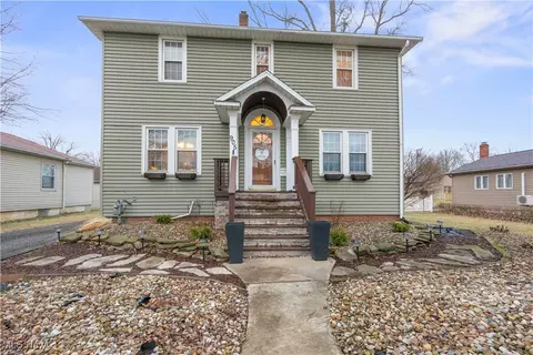 905 S Myrtle Ave, Willard, OH 44890 photo 3