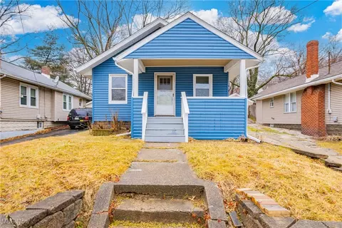 1897 Marks Ave, Akron, OH 44305