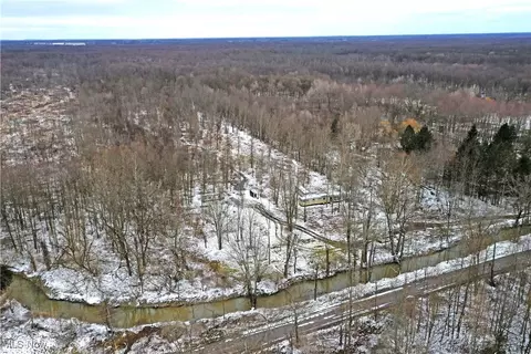 Brigden Road, West Farmington, OH 44491
