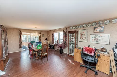 315 Vassar Ave, Elyria, OH 44035 photo 9
