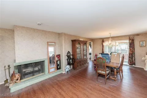 315 Vassar Ave, Elyria, OH 44035 photo 10