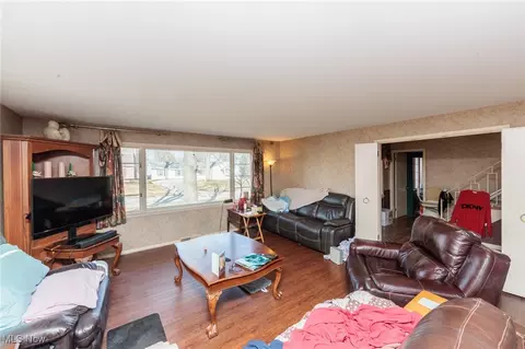 315 Vassar Ave, Elyria, OH 44035 photo 12