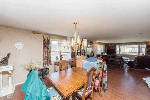 315 Vassar Ave, Elyria, OH 44035 photo 13