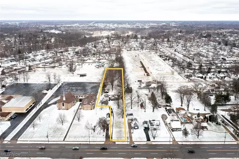 View/Area - 690 Abbe Rd N, Elyria, OH 44035 photo 1 of 3