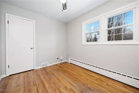 Bedroom - 690 Abbe Rd N, Elyria, OH 44035 photo 3 of 5