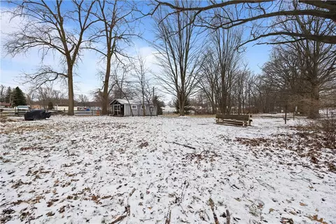 Exterior - 690 Abbe Rd N, Elyria, OH 44035 photo 5 of 5