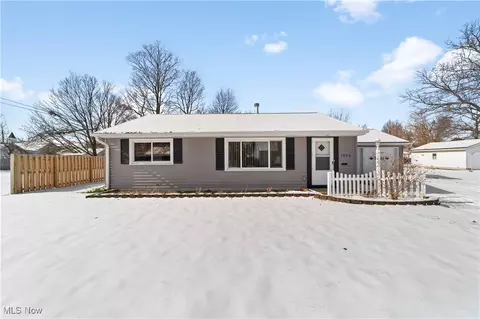 1070 Westwood Dr, Willoughby, OH 44094