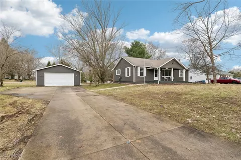 5831 Powdermill Rd, Kent, OH 44240