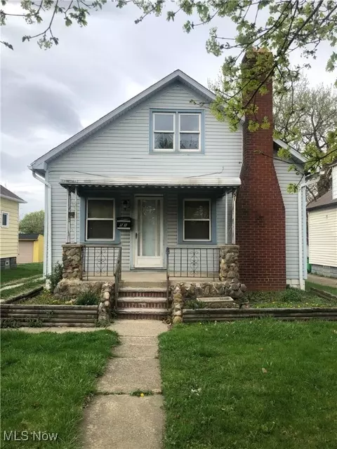 51 Forbes Rd, Bedford, OH 44146