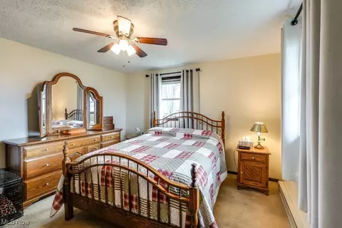 Bedroom - 702 Eckard Rd, Dalton, OH 44618 photo 3 of 4