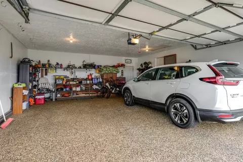 Exterior - 702 Eckard Rd, Dalton, OH 44618 photo 6 of 6