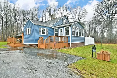 1089 Alanson Ave, Youngstown, OH 44515