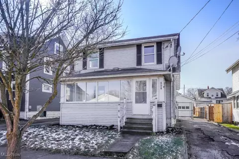892 Saxon Ave, Akron, OH 44314