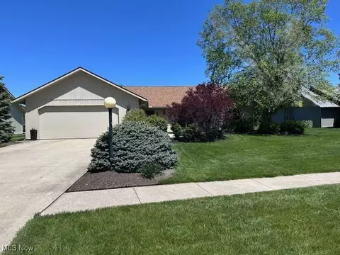 8937 Longbrook Dr, North Ridgeville, OH 44039