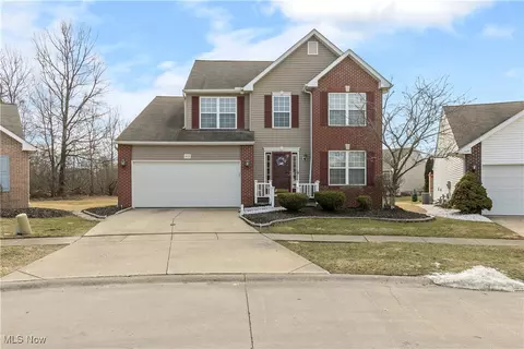 4215 Fairbanks Ct, Lorain, OH 44053