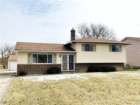 6081 S Perkins Rd, Bedford Heights, OH 44146
