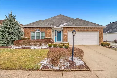 16385 N Laguardia, Strongsville, OH 44136