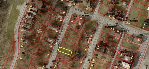 238 N 9th St, Steubenville, OH 43952