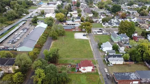 529 N 6th Ave, Steubenville, OH 43952