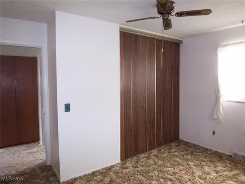 2127 E 39th St, Lorain, OH 44055 photo 18