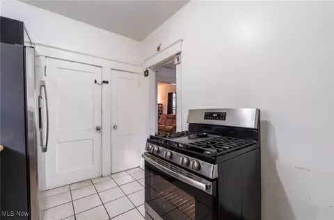 306 Maplewood Ave, Struthers, OH 44471 photo 14