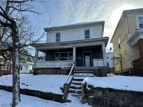 1502 Foster Pl, Steubenville, OH 43952