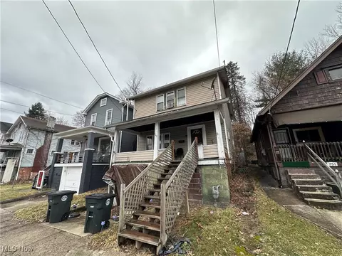 749 Kendall Ave, Steubenville, OH 43952