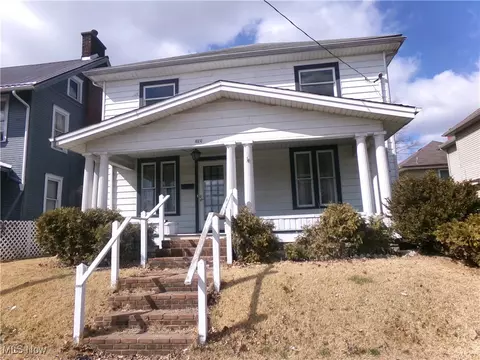 399 S Lawn Ave, Coshocton, OH 43812