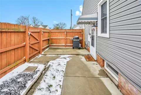 6002 Forest Ave, Parma, OH 44129 photo 30