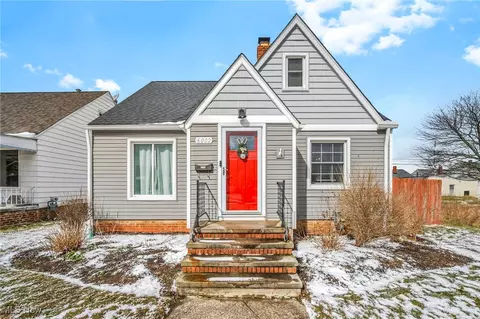6002 Forest Ave, Parma, OH 44129