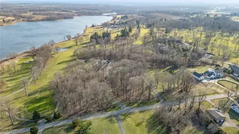View/Area - 1359 E Calla Rd, Poland, OH 44514 photo 2 of 4