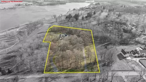 Other - 1359 E Calla Rd, Poland, OH 44514 photo 3 of 10