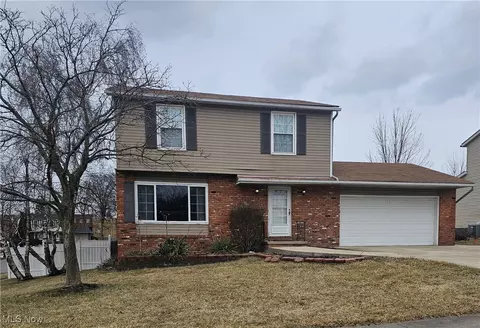 10300 Vienna Dr, Parma, OH 44130