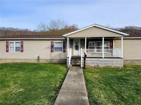 192 Belt St, Powhatan Point, OH 43942