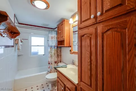 4220 Lake Heights Rd NW, Canton, OH 44708 photo 27