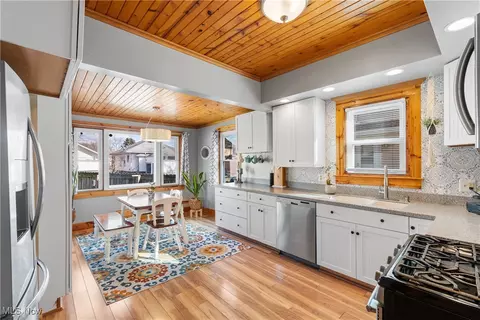Kitchen - 262 Bellflower Ave NW, Canton, OH 44708 photo 1 of 3