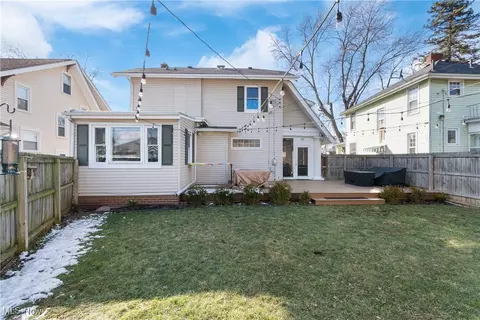 Exterior - 262 Bellflower Ave NW, Canton, OH 44708 photo 6 of 6