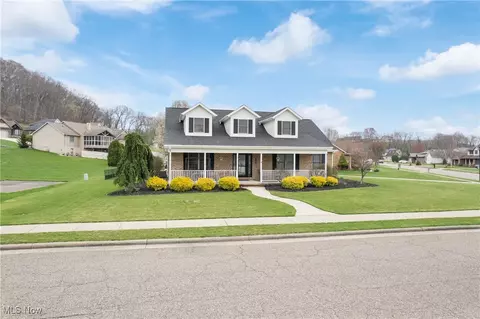 2121 Kevin Ct NE, New Philadelphia, OH 44663