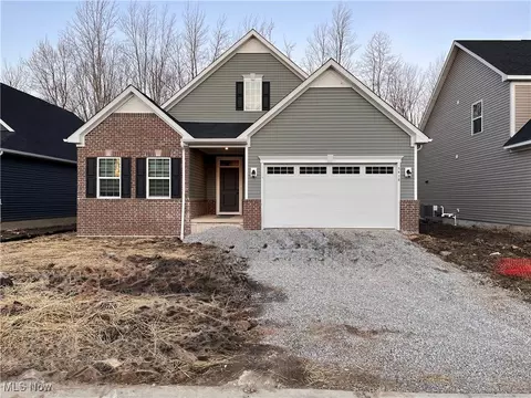 5418 Deerpath Dr, Sheffield Village, OH 44054