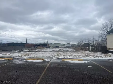 5515 Dunham Rd, Maple Heights, OH 44137