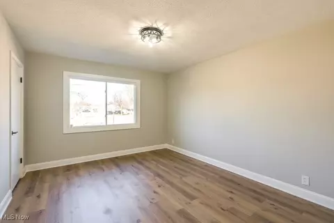 Bedroom - 509 Walnut Dr, Euclid, OH 44132 photo 1 of 4