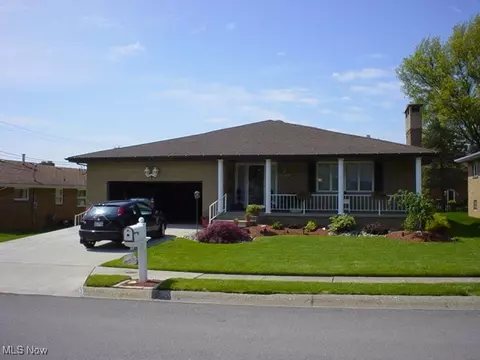 226 Donnell St, Weirton, WV 26062