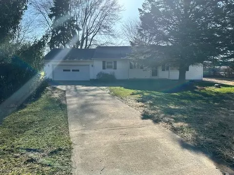 10810 Angling Rd, Wakeman, OH 44889