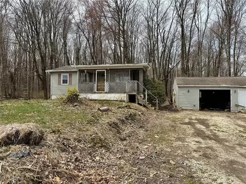 7305 Stoddard Hayes Rd, Farmdale, OH 44417